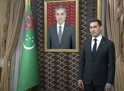 Туркменистан: президент новый, идеи старые | Eurasianet