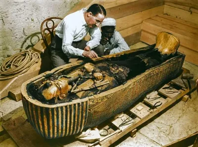 Золото, лазурит и бирюза: невероятные сокровища найденные в гробнице  Тутанхамона | Ювелирные истории | Дзен