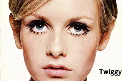 Images of Young Twiggy – CR Fashion Book