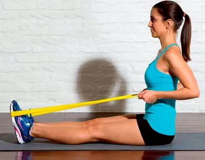 Упражнения для спины: тренировка мышц в домашних условиях и в тренажерном  зале