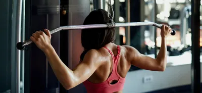 Упражнения на спину: комплекс тренировок для укрепления мышц спины и  позвоночника, виды, техника | Блог Spirit. Fitness