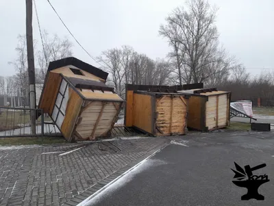 Ураган и торнадо высотой в 1 километр сорвали крышу со школы в Самарской  области | 03.06.2023 | Самара - БезФормата