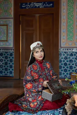 Узбекские традиционные национальные костюмы | Пикабу