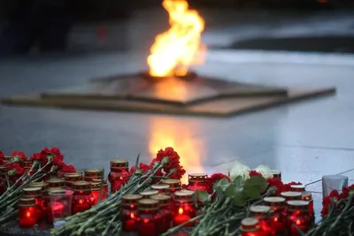 В Одессе помолились и почтили память погибших в Доме профсоюзов — Фото