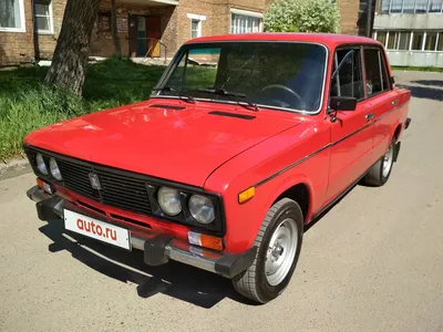 Блогер нашел идеальный ВАЗ-2106, который простоял в гараже 30 лет -  Российская газета