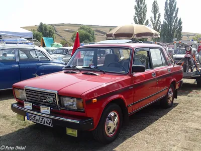 Video Find: The ever-reliable Lada 2107