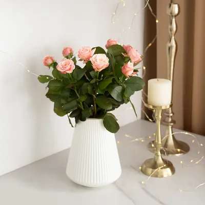 Как правильно подобрать форму вазы для букета - статьи интернет-магазина  «Доставка цветов».