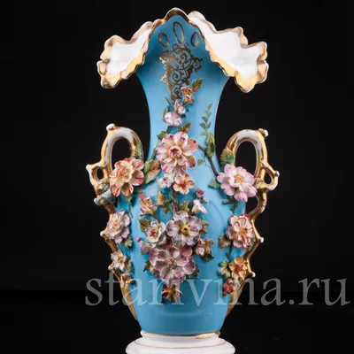 Купить голубую вазу с цветами Голубая ваза с цветами, Франция, кон. 19 в по  цене 112 000 руб. - Старивина
