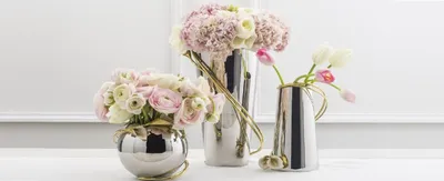 Как выбрать вазу для букета цветов: советы флористов ZELENA | Блог ZELENA
