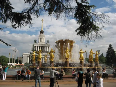 ВДНХ в Москве 💥: что посмотреть в парке, самые интересные места и  достопримечательности — Tripster.ru