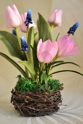 Обои на рабочий стол Весенние розовые цветы на голубом фоне, by Alice  Janne, обои для рабочего стола, скачать обои, обои бесплатно