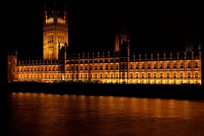Вестминстерский дворец, Лондон — стиль, фото, часовая башня, как попасть,  цены 2024, где находится