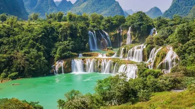 Обои на рабочий стол Дэтянь — два 30-метровых водопада на границе двух  государств, Китая и Вьетнама, обои для рабочего стола, скачать обои, обои  бесплатно