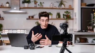 Лучшие камеры Canon для видеоблогеров - Canon Russia