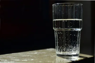 Оптимальная температура для питьевой воды: какую лучше пить? - Хвиля  здоров'я