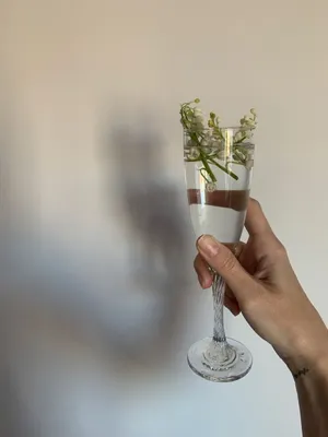 Горящая вода в стакане» — создано в Шедевруме