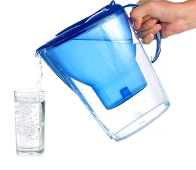 Питьевая вода в стакане стоковое фото. изображение насчитывающей цвет -  160128498