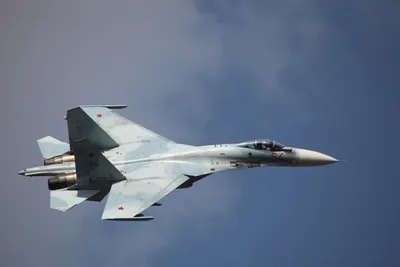 Российские истребители сопроводили французские военные самолеты над Черным  морем