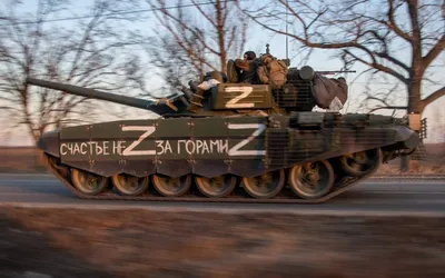Россия два года производила танки, которые ВСУ уничтожили через два месяца.  Как война ударила по производству и экспорту оружия из РФ. Аналитика WSJ —  Forbes.ua