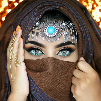 Как правильно сделать восточный макияж: схема рисования арабских стрелок |  ОстроВ
