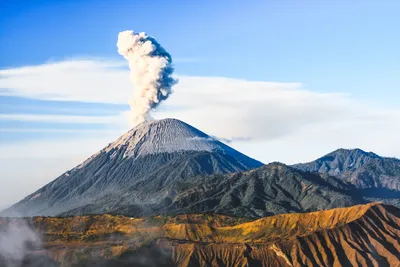 Туры с Восхождением на Вулканы Камчатки 2024 - Цены