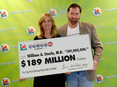 Деньги улетучились: женщина выиграла в лотерею 175 миллионов и растеряла всё