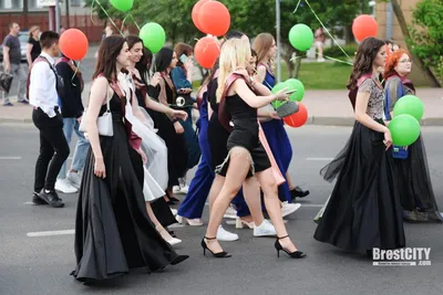 Выпускной бал-фестиваль: раскрываем все секреты самого масштабного  праздника для выпускников в Туле - MySlo.ru