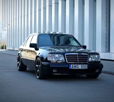 Запись 72. Осенние фотографии на память. — Mercedes-Benz E-class (W124),  2,8 л, 1994 года | фотография | DRIVE2