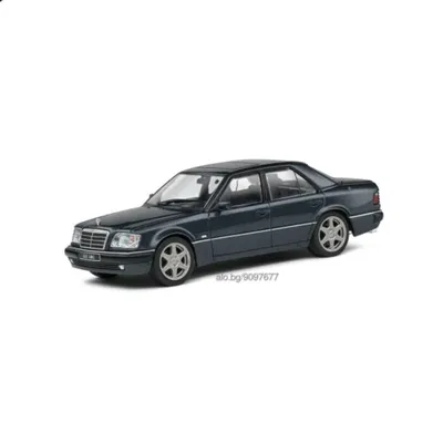 Mercedes Benz-W124 на толстовке. Ручная работа | Пикабу