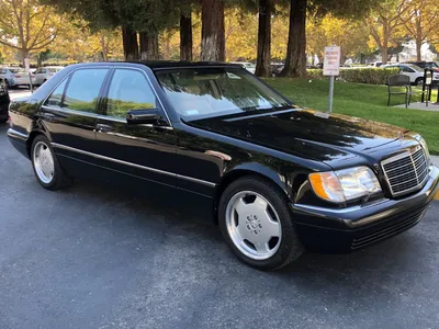 File:Mercedes-Benz W140 Classic-Gala 2022 1X7A0311.jpg - Wikimedia Commons