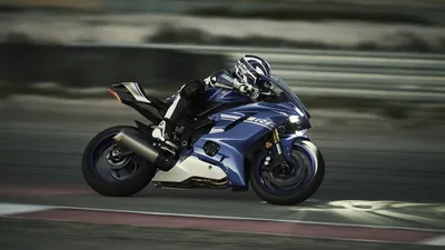 Yamaha объявляет технические характеристики нового мотоцикла YZF-R6 2017  года