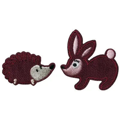 Ёжик и заяц на траве» — создано в Шедевруме