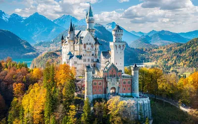 5 самых красивых замков России | GQ Россия