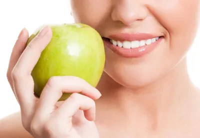 Как сохранить здоровые зубы? - Hellas Dental
