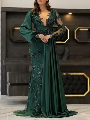 cool Эффектный макияж под зеленое платье (50 фото) — Актуальные оттенки  2017 Читай больше http://avrorra.com/makiyazh-po… | Irina shayk, Green  dress, Gorgeous gowns