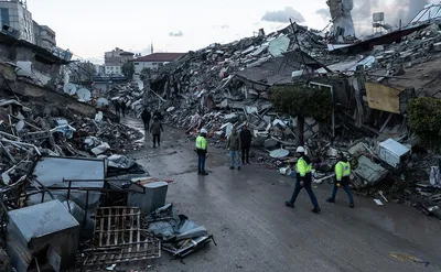 ГООНУР | Разрушительное землетрясение в Турции и Сирии: учреждения ООН  оказывают помощь
