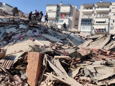 Землетрясение на северо-западе Китая унесло жизни по меньшей мере 127  человек