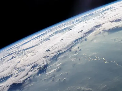 Земля со спутника онлайн - HD камера на МКС | Пикабу