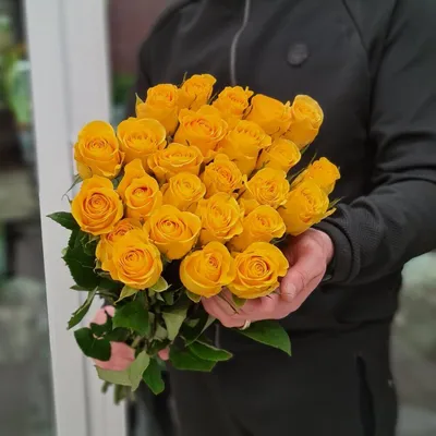 Обои Букет цветов, желтые розы 750x1334 iPhone 8/7/6/6S Изображение