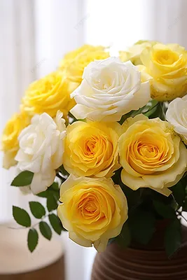 Бесплатные стоковые фото на тему желтые розы, желтые цветы, книга, крупный  план, лепестки, натюрморт, стол, цветочная фотография