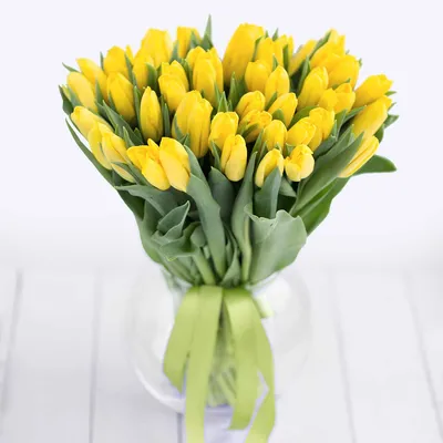 Желтые тюльпаны поштучно от 34 руб./шт. Купить цветы.