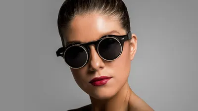 8 лучших коротких причесок для женщин старше 45 лет в очках |  Парикмахеры-стилисты Дмитрий и Эльвира Скакуновы Москва | Дзен