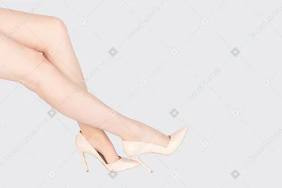 Женщина ноги Стоковые фотографии, картинки, все без лицензионных отчислений  - Envato Elements