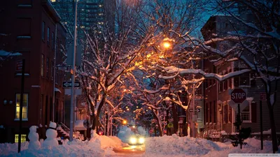 Скачать 1920x1080 зимний город, новый год, рождество, снегопад, украшения  обои, картинки full hd, hdtv, fhd, 1080p