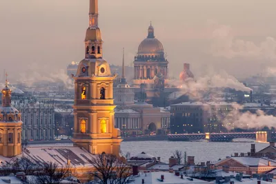 Вечер, вид на зимний Санкт-Петербург - обои на рабочий стол