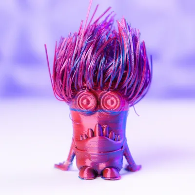 Файл 3D Злые миньоны с волосами и одним глазом - брелок (фиолетовый миньон)  🎲・3D-печатный дизайн для загрузки・Cults