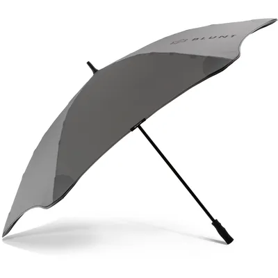 Держите зонтик Человек с зонтиком человек Маленький желтый зонт PNG ,  человек клипарт, жёлтый зонтик, мультфильм PNG картинки и пнг рисунок для  бесплатной загрузки