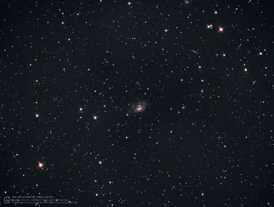 Телескоп ALMA сфотографировал звезды с «хвостами», как у комет