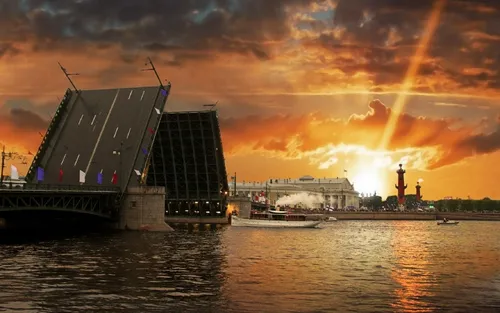 Санкт Петербург Обои на телефон лодка, плывущая по воде