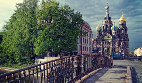 Санкт Петербург Обои на телефон мост со зданием на заднем плане